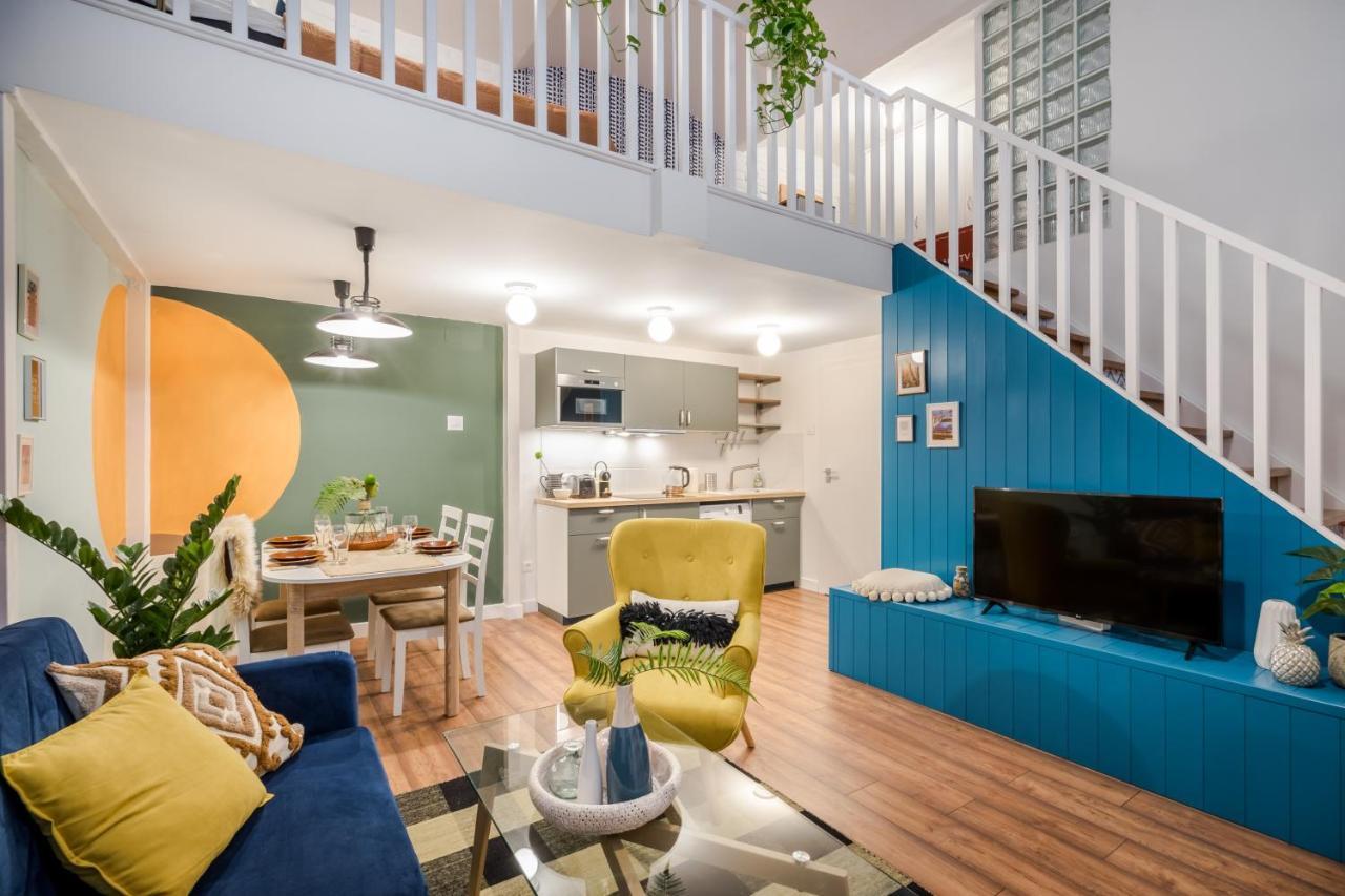 Colorful Designer Home In The Heart Of Будапеща Екстериор снимка