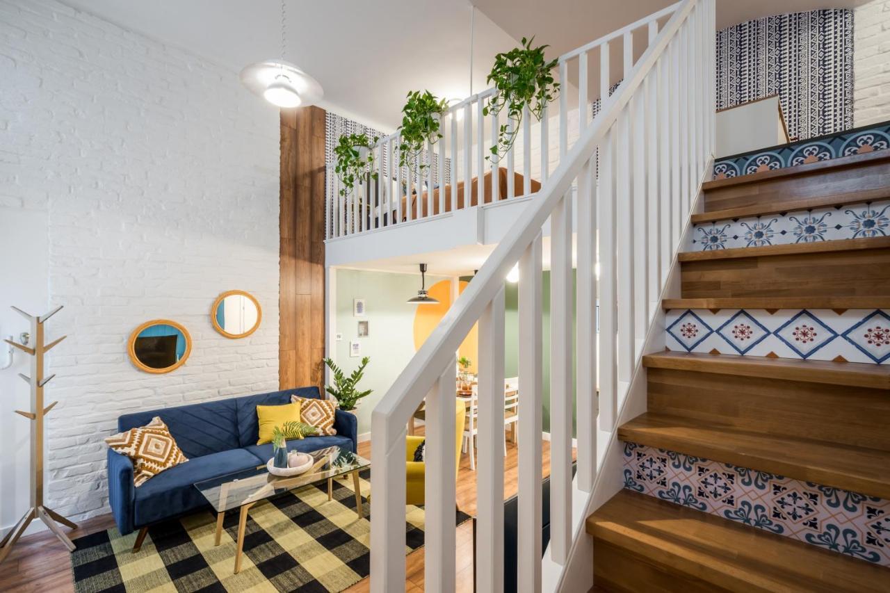 Colorful Designer Home In The Heart Of Будапеща Екстериор снимка