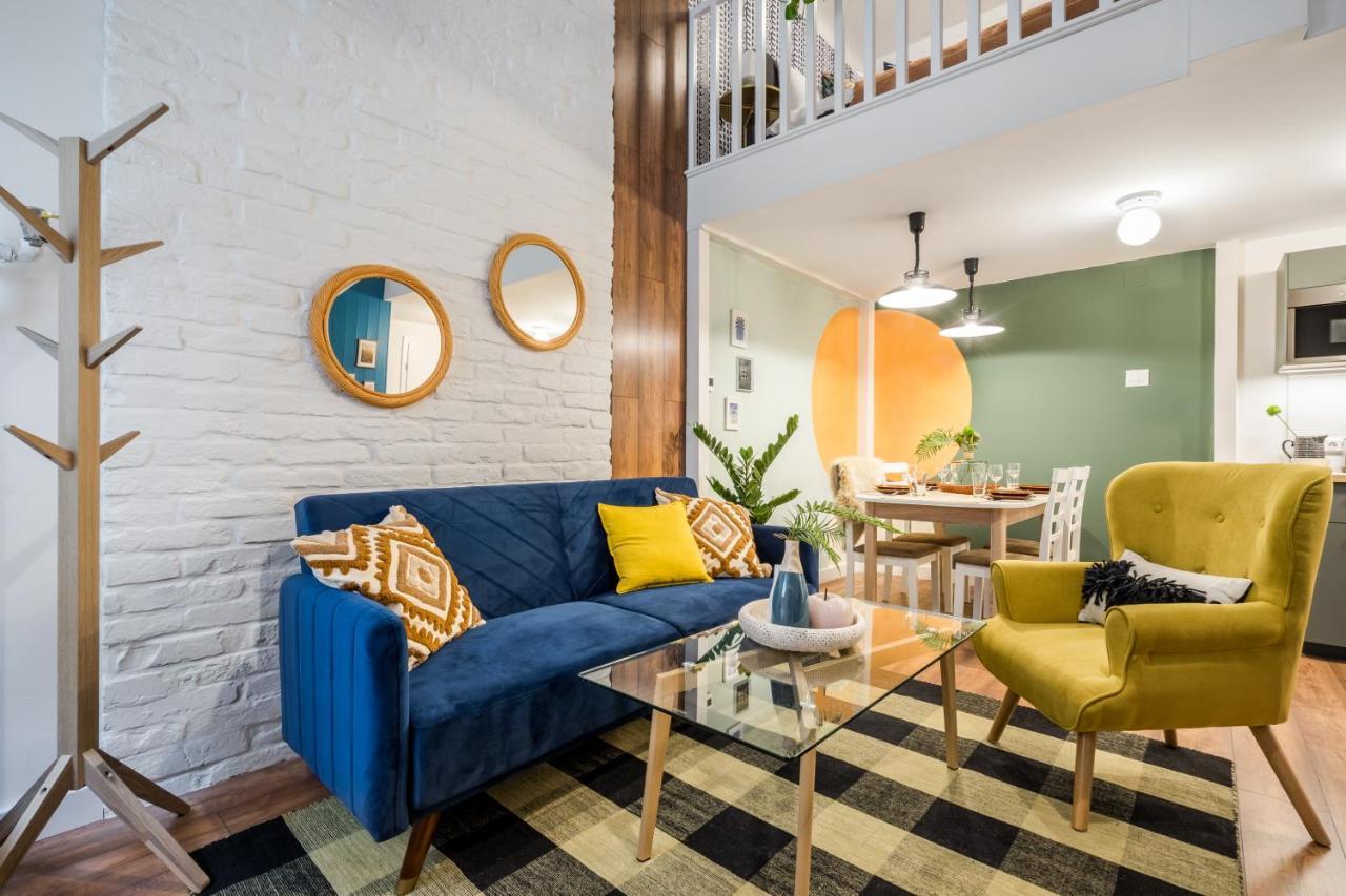 Colorful Designer Home In The Heart Of Будапеща Екстериор снимка